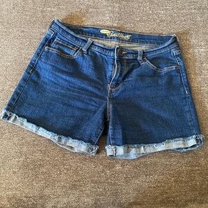 Old Navy womens jean shorts; size 4